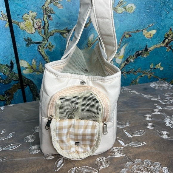 Small pet carrier by Fluffy Baby. Cream colored, linen w/ removable cushion. ￼ - Picture 1 of 10